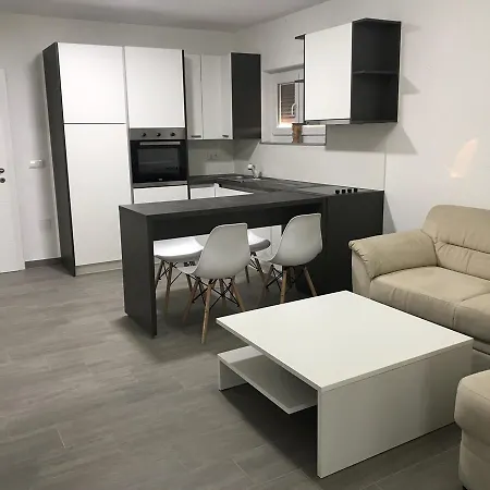 Exclusive Apartment *